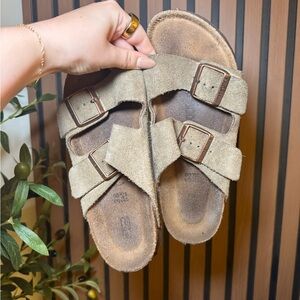 ****SOLD Birkenstock Arizona Suede Sandals- Taupe Size 38 / 7.5